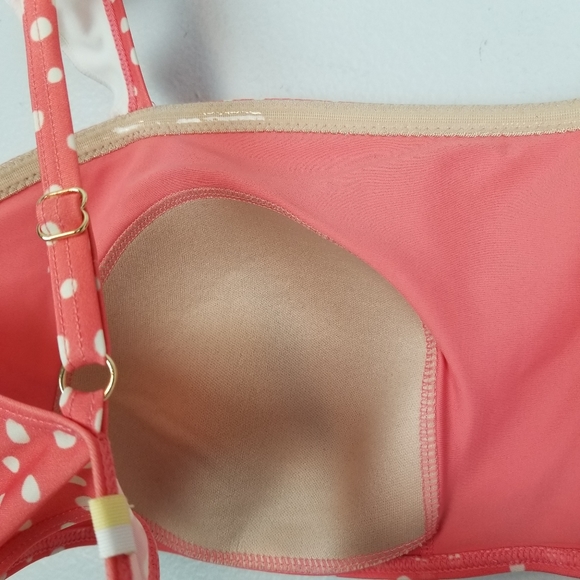 Summersalt | The Ruffle Oasis Coral Dot Swim Set - Picture 8 of 15